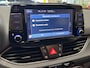 Hyundai i30 1.0 T-GDi MHEV COMFORT AUTOMAAT ACHTERUIT RIJ CAMERA APPLE CARPLAY NAVIGATIE LM 16 INCH CLIMA SCHAKELFLIPPERS  STUURBEDIENING, STOELVERWARMING ZEER MOOI !!