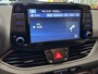 Hyundai i30 1.0 T-GDi MHEV COMFORT AUTOMAAT CRUISE CONTROL AIRCO ACHTERUITRIJCAMERA APPLE CARPLAY/ANDROID NAVIGATIE 16" LICHTMETALEN VELGEN ZEER MOOI !! 3010 DEK