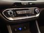 Hyundai i30 1.0 T-GDi MHEV COMFORT AUTOMAAT ACHTERUIT RIJ CAMERA APPLE CARPLAY NAVIGATIE LM 16 INCH CLIMA SCHAKELFLIPPERS  STUURBEDIENING, STOELVERWARMING ZEER MOOI !!