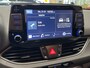 Hyundai i30 1.0 T-GDi MHEV COMFORT AUTOMAAT CRUISE CONTROL AIRCO ACHTERUITRIJCAMERA APPLE CARPLAY/ANDROID NAVIGATIE 16" LICHTMETALEN VELGEN ZEER MOOI !! 3010 DEK