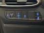 Hyundai i30 1.0 T-GDi MHEV COMFORT AUTOMAAT ACHTERUIT RIJ CAMERA APPLE CARPLAY NAVIGATIE LM 16 INCH CLIMA SCHAKELFLIPPERS  STUURBEDIENING, STOELVERWARMING ZEER MOOI !!