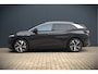 Volkswagen ID.4 First 77 kWh | Stoelverwarming | Stuurverwarming | Trekhaak | Warmtepomp | Adaptive Cruise Control | Navigatie | Apple Carplay | Keyless | Camera | Parkersensoren |