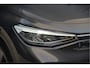 Volkswagen ID.4 First 77 kWh | Stoelverwarming | Stuurverwarming | Trekhaak | Warmtepomp | Adaptive Cruise Control | Navigatie | Apple Carplay | Keyless | Camera | Parkersensoren |