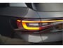 Volkswagen ID.4 First 77 kWh | Stoelverwarming | Stuurverwarming | Trekhaak | Warmtepomp | Adaptive Cruise Control | Navigatie | Apple Carplay | Keyless | Camera | Parkersensoren |