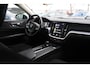 Volvo V60 B3 Momentum Business 163pk | Adaptive Cruise | Climate | Cruise | Navigatie | Trekhaak | Keyless