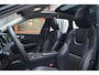 Volvo XC60 T8 Hybrid AWD Ultimate Bright | Massage | Stoelventilatie | Panoramadak | Head-Up | 360° Camera |