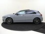Mercedes-Benz A-klasse 250e Business Solution AMG-Line Plus / Panoramadak / Sfeerverlichting / 19inch / Night-Pakket /