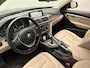 BMW 3-Serie Touring 318i Edition Luxury Line Automaat Trekhaak Leder Camera Navigatie