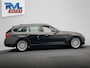 BMW 3-Serie Touring 318i Edition Luxury Line Automaat Trekhaak Leder Camera Navigatie