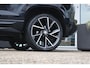 Skoda Karoq 1.5 SportLine TSI ACT 150pk | Pano | Climate | Trekhaak | Camera | Virtual | Keyless | Stoelverwarming