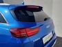 Kia Ceed Sportswagon 1.6 GDI PHEV ExecutiveLine Automaat / Dealer onderhouden / All season banden / Trekgewicht 1.300 kg / Lederen bekleding / Navigatie / Camera / Achterbank-, voorstoel- en stuurwielverwarming / geventileerde voorstoelen / Apple Carplay / Android Auto /
