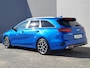 Kia Ceed Sportswagon 1.6 GDI PHEV ExecutiveLine Automaat / Dealer onderhouden / All season banden / Trekgewicht 1.300 kg / Lederen bekleding / Navigatie / Camera / Achterbank-, voorstoel- en stuurwielverwarming / geventileerde voorstoelen / Apple Carplay / Android Auto /