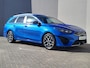 Kia Ceed Sportswagon 1.6 GDI PHEV ExecutiveLine Automaat / Dealer onderhouden / All season banden / Trekgewicht 1.300 kg / Lederen bekleding / Navigatie / Camera / Achterbank-, voorstoel- en stuurwielverwarming / geventileerde voorstoelen / Apple Carplay / Android Auto /