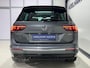 Volkswagen Tiguan 1.4 TSI Highline R Line 4 Motion Automaat DSG / Panorama dak / Navigatie full map / Cruise control