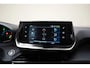 Peugeot e-2008 EV Active Pack 50kWh 3 fase [ LED Navi Stoelverwarming ]