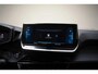 Peugeot e-2008 EV Allure 50 kWh 3 fase [ LED Navi Adapt.cruise ]