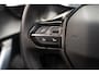 Peugeot e-2008 EV Allure 50 kWh [ LED Navi Stoelverwarming ]