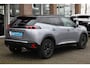 Peugeot 2008 1.2 PureTech GT Pack 131PK!! ALCANTARA/LEER CAMERA STOELVERWARMING CARPLAY DUO-TONE DAB 2xKEYLESS 2xPDC CRUISE 18"LMV