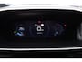 Peugeot 2008 1.2 PureTech GT Pack 131PK!! ALCANTARA/LEER CAMERA STOELVERWARMING CARPLAY DUO-TONE DAB 2xKEYLESS 2xPDC CRUISE 18"LMV