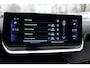 Peugeot 2008 1.2 PureTech GT Pack 131PK!! ALCANTARA/LEER CAMERA STOELVERWARMING CARPLAY DUO-TONE DAB 2xKEYLESS 2xPDC CRUISE 18"LMV