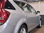 Kia Ceed cee'd Sporty Wagon 1.4 CVVT X-tra