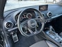 Audi A3 Limousine 1.5 TFSI CoD Sport S Line Edition / Navigatie / Climate controle / Parkeersensoren V+A / Lichtmetaal 18 inch / **