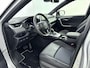 Toyota RAV4 2.5 Hybrid 2WD Bi-Tone | Trekhaak | Navigatie | 360 camera | Leder | Stoelverwarming | Dodehoek detectie | JBL | Digitale binnenspiegel | 19 inch