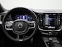 Volvo XC60 2.0 T8 Plug-in hybrid AWD Plus Dark | Panoramadak | Automaat | Apple Carplay / Android Auto | Stoel-stuurverwarming | Virtual Cockpit | Camera | Climate Control | Leder | Elektrisch Verstelbare Stoelen | Elektrische Achterklep | Lichtmetalen Velgen |