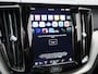 Volvo XC60 2.0 T8 Plug-in hybrid AWD Plus Dark | Panoramadak | Automaat | Apple Carplay / Android Auto | Stoel-stuurverwarming | Virtual Cockpit | Camera | Climate Control | Leder | Elektrisch Verstelbare Stoelen | Elektrische Achterklep | Lichtmetalen Velgen |