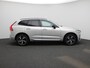 Volvo XC60 2.0 T8 Plug-in hybrid AWD Plus Dark | Panoramadak | Automaat | Apple Carplay / Android Auto | Stoel-stuurverwarming | Virtual Cockpit | Camera | Climate Control | Leder | Elektrisch Verstelbare Stoelen | Elektrische Achterklep | Lichtmetalen Velgen |
