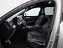 Volvo XC60 2.0 T8 Plug-in hybrid AWD Plus Dark | Panoramadak | Automaat | Apple Carplay / Android Auto | Stoel-stuurverwarming | Virtual Cockpit | Camera | Climate Control | Leder | Elektrisch Verstelbare Stoelen | Elektrische Achterklep | Lichtmetalen Velgen |