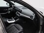 BMW 3-Serie Touring 318i High Executive M-Sport | Automaat | Panoramadak | LMV | Navigatie | Stoel verwarming | Virtual cockpit | Leder|  Parkeer sensoren | Elec. achterklep | Virtual cockpit | Camera | Climate control | Cruise control | DAB |