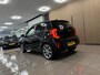 Kia Picanto 1.0 CVVT Design Edition * Navigatie / LED / Camera / LM Velgen / NL Auto *