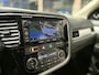 Mitsubishi Outlander 2.0 PHEV Instyle Volleder | Open dak | Xenon | Parelmoer | Trekhaak