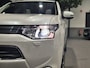 Mitsubishi Outlander 2.0 PHEV Instyle Volleder | Open dak | Xenon | Parelmoer | Trekhaak