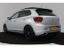 Volkswagen Polo 1.0 TSI Highline R-line (PANORAMADAK, CAMERA, VIRTUAL COCKPIT, NAVIGATIE, LED, CLIMA, PARKEERSENSOREN)