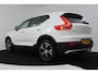 Volvo XC40 1.5 T3 Momentum (NAVIGATIE, ELEKT. WEGKLAPBARE TREKHAAK, STOELVERWARMING, CAMERA)