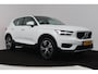 Volvo XC40 1.5 T3 Momentum (NAVIGATIE, ELEKT. WEGKLAPBARE TREKHAAK, STOELVERWARMING, CAMERA)