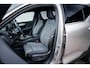 Volvo XC40 1.5 T4 Plug-In hybrid Plus Bright I NL-auto I Harman/Kardon I Trekhaak I Stoelmemory I Dealer-onderhouden I Elek.A-klep