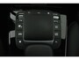 Mercedes-Benz CLA 200 Business Solution AMG (PANO, TREKHAAK WEGKLAPBAAR, SFEERVERLICHTING, STOELVERWARMIN)