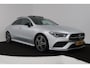 Mercedes-Benz CLA 200 Business Solution AMG (PANO, TREKHAAK WEGKLAPBAAR, SFEERVERLICHTING, STOELVERWARMIN)
