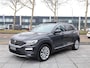 Volkswagen T-Roc Sport 2.0 TSI 4Motion 190PK | Panodak | Keyless | Camera | Elektrische kofferklep | Carplay/Android | Stoel&Stuurverwarming |