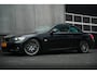 BMW 3-Serie Cabrio 325i 218 pk High Executive M-Sportpakket / NL-Auto/ Leder/ Sport-Stoelen/ Stoel.Verw/ Climate/ Cruise-Controle/ Sport-Uitlaat/ 19'' LMV