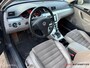 Volkswagen Passat Variant 2.0 TDI Highline AUT/NAP/1eEIG