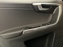Volvo XC60 2.0 T5 FWD R-DESIGN AUTOMAAT NAVIGATIE ACHTERUITRIJ CAMERA STOELVERWARMING ELECTR. VERSTELBARE VOORSTOEL MET GEHEUGEN ZEER MOOI !!