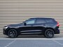 Volvo XC60 T6 Plug-in hybrid AWD Ultra Black Edition | Uit voorraad leverbaar | Harman Kardon | Panoramadak