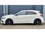 Mercedes-Benz A-klasse 180 | AMG Night Edition Plus | Automaat | Facelift | Groot Scherm | 5 Deurs | Cruise |