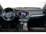 Volvo XC90 T8 AWD Ultra Dark | Verwarmde, Geventileerde en Masserende Voorstoelen | Luchtvering | Panoramisch Schuif-/Kanteldak | Semi-Elektrische Trekhaak | 360º Camera | Gelamineerd en Getint Glas Achter| Bowers & Wilkins |