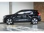 Volvo EX40 Single Motor Extended Range Ultra Black Ed. 82 kWh | 360° Parkeercamera | Parkeersensoren voor + achter | Stoelverwarming | Panoramadak | Google Infotainment | Harman Kardon Premium Audio | Electrische bedienbare voorstoelen