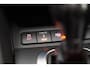 Volkswagen Golf 2.0 GTI 211pk Aut. [ Sportuitlaat Stoelverwarming Xenon